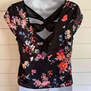 Express floral blouse XS open weave back